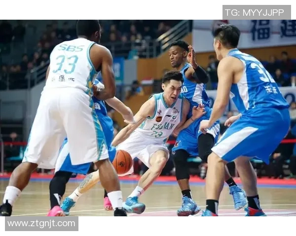 赵泰隆的篮球之路：从青涩少年到职业球员的奋斗历程与心路历程